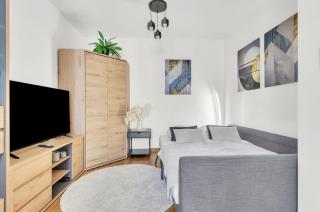 Stay&Work Deluxe Studio with Parking - 1