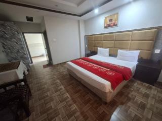 Dynesty hotel - 1