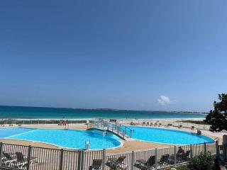Studio magnifique vue mer et plage, piscine et St Barth sur la plage de la Baie Orientale Orient beach - 1