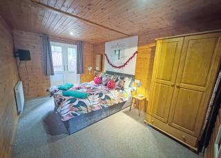 Heronstone Lodges - 6
