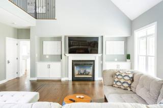 Pike Creek Palace 6 Bedrooms with 5 King beds Villa in Wilmington's Chateau Country - 1