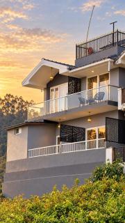 Sunset Crest Villa in Ooty - 04BHK Villa - 0