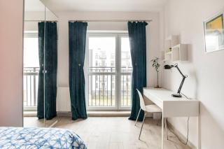 Bedroom with private bathroom & free parking - 4