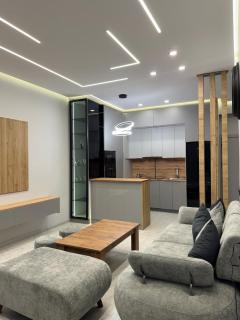 Three-Room Apartment with Mount Hatis Views - 0