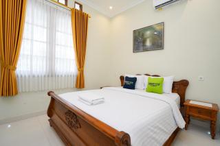 Urbanview Hotel Puri Gusti Ayu Gejayan - 8