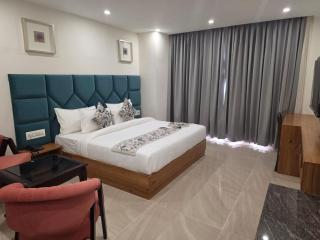 Crosswinds Resorts & Banquets - 8
