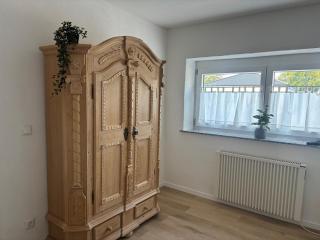 25 Sleep - 5 Zimmer, max 8 Personen, 2 Bäder, Küche, Einzelbetten 120x200cm, WLAN, inkl Parkplätze am Haus - 5
