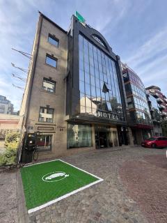 City Avenue Hotel - 9