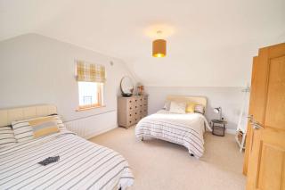 Pet Friendly Holiday Home at Rosapenna Golf Links Downings by Travel Lets Holiday Homes - 4