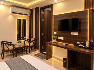 The Tark Suites-New Delhi Airport - 5
