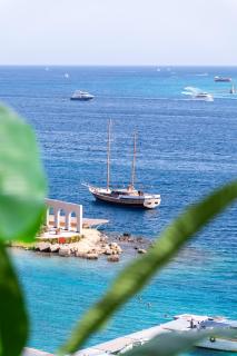 BLUE ViEW SUiTES - 2
