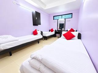 Hotel Majestic Kolhapur - 1