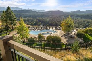 Suncadia 1BR Getaway with Fireplace and Quiet Views - 3