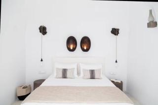 Cycladic Serenity Villa with Private dipping Pool in Oia - 1