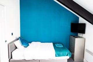 Luton Grove - 6