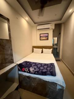 Hotel AL-BURJ INTERNATIONAL - 8