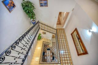 Philip Boutique Townhouse by the Sea - 3