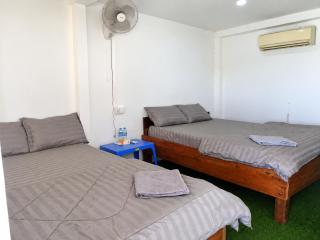 SokSan Seaview Cottage - 8