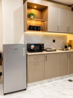 Cozy 1BHK Apartment B-17 Islamabad - 9
