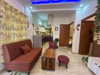 RoyalSuit HSRSarjapur Rd one and half BHK Flat ACWifi - 3