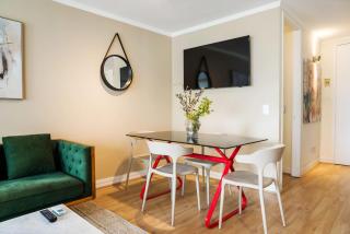 Las Condes Modern Apartment 2BR2BA Pool & Views - 4