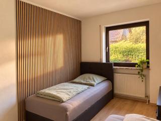gemütliches und ruhiges Gästezimmer im Grünen - Wendelstein - 0