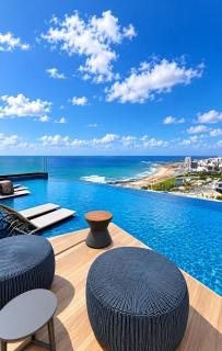VER106- LIT 760 I Studio Premium Vista Mar Rooftop - 9