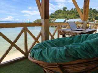 SokSan Seaview Cottage - 1