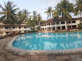 Shanzu Kilu Beach - 6