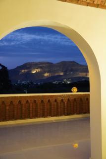 westren palace 1 - 3