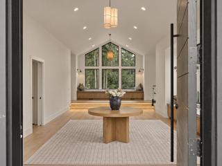 Humble House - 8