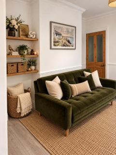 3BR Reading Home, Parking, Garden & WiFi - 0