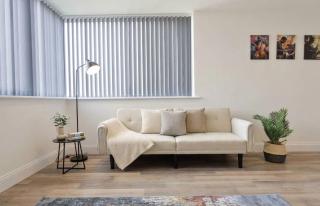 Modern 2 Bed Apartment in Gravesend w Games Room - Gravesend - 0