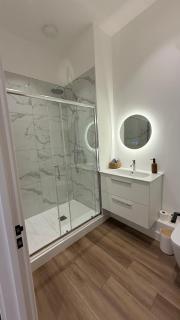 Bath House Holiday Apartments, Ilfracombe - 4