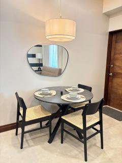 Walk the Heart of San Pedro VIVA 202 Modern 1BR - 4