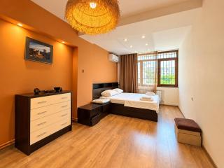 Nalbandyan 3 rooms Apartment - 8