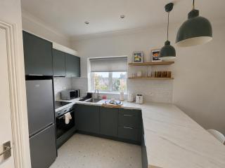 Stylish City Retreat - sleeps 6 - 2