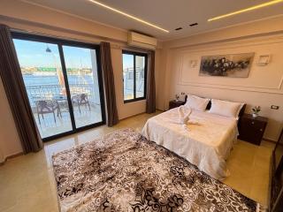 Luxor River House - 2