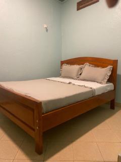 Kingex Guest House - 9