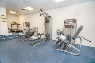 Cosy Studio in Central Coventry w Gym & Games Room - 4