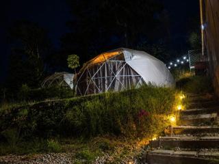 Alta Vista Domo Glamping - 1
