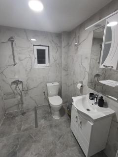 Lazar Apartment - 1