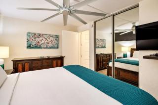 Beachfront • Pool + Hot Tub • Pickleball, Tennis - 7