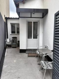 L&B Apartment Niš with Gym & Parking - 6