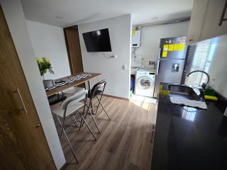 Stylish & Minimalist Apartment, up to 6 - 5