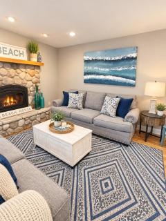 Luxury Oceanfront Retreat with Hot Tub & Sunset Views - 5
