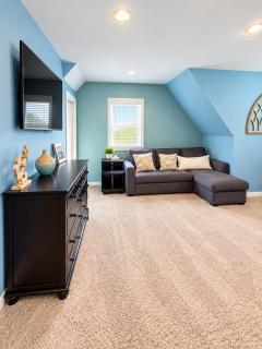 Luxury Oceanfront Retreat with Hot Tub & Sunset Views - 1