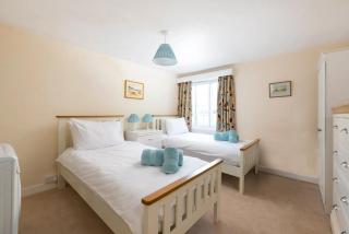 Upper Instow Beach Cottage - 3