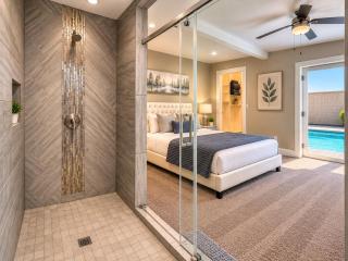 Spacious 2,100 Sq Ft Home with Huge Pool Near the Strip - 8