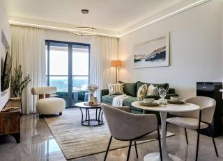 Elegant 1BR Lavington Near Junction Mall - Fast WiFi, Heated Pool & Gym - 3